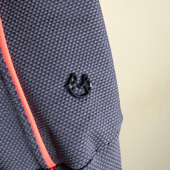 Maaji Activewear Endure High Rise Leggings-Medium - Picture 13 of 16